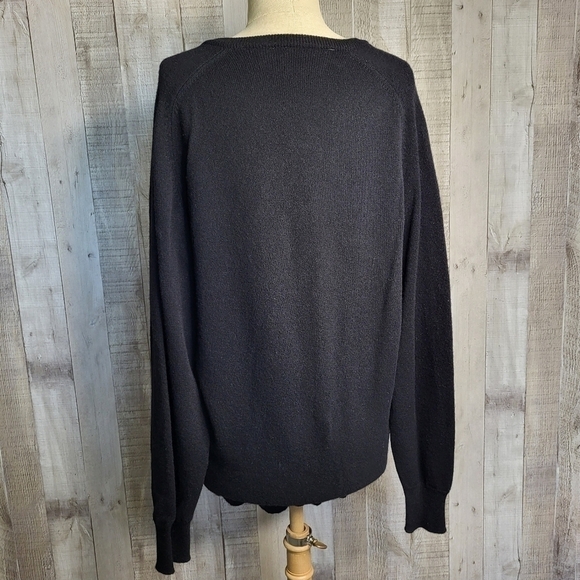 Alan Paine Luxury Knitwear Black Wool Sweater. - Picture 4 of 8